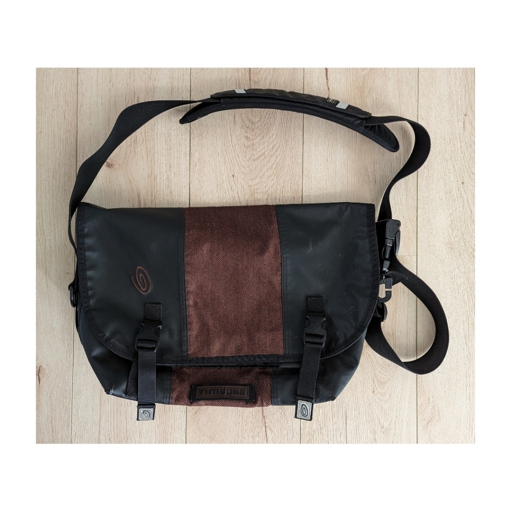 Timbuk2 Classic Messenger Bag, Size M